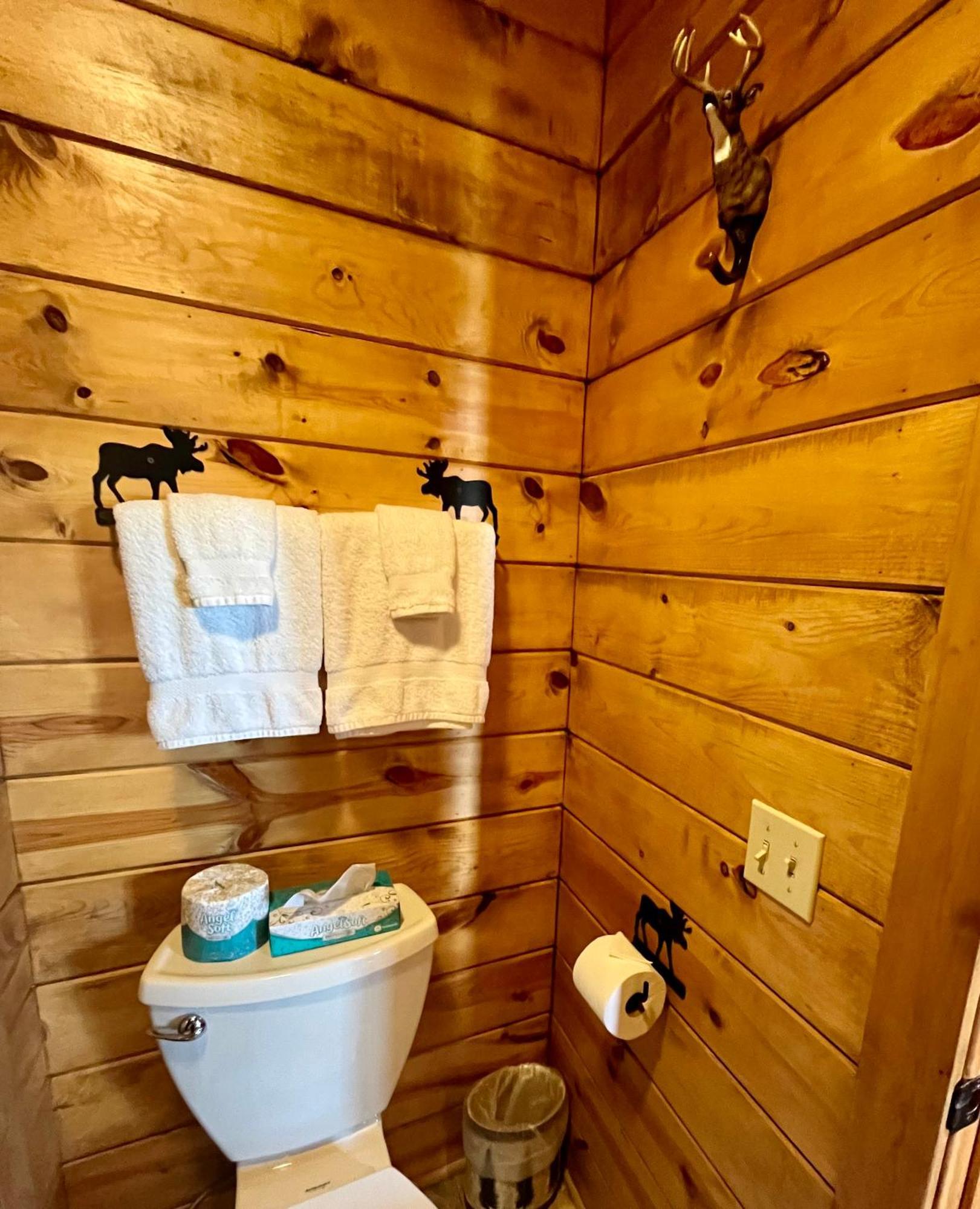 Badlands Frontier Cabins Wall Luaran gambar