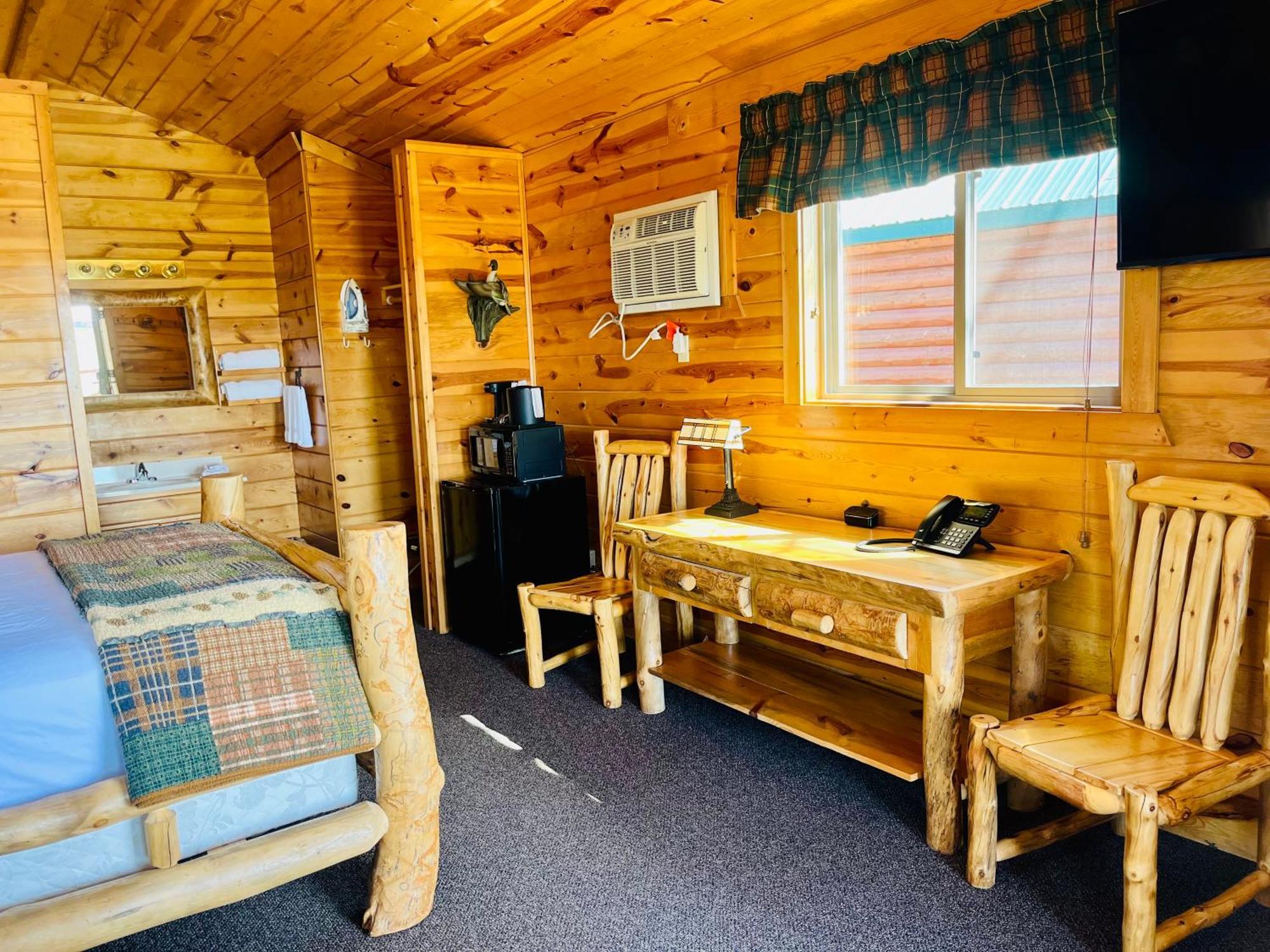 Badlands Frontier Cabins Wall Luaran gambar