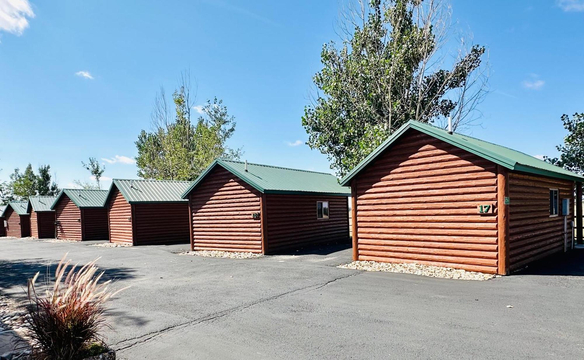 Badlands Frontier Cabins Wall Luaran gambar