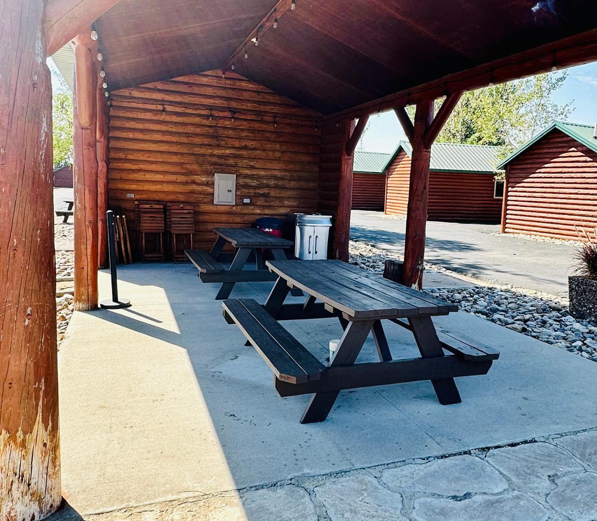 Badlands Frontier Cabins Wall Luaran gambar